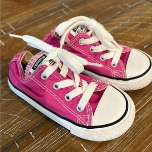 Converse toddler girls Pink Sneakers